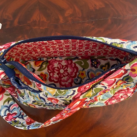 Vera Bradley Hope Garden Maggie Hobo - Retired Pattern - Picture 9 of 12